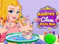 Mchezo Audrey's Glam Nail Spa online