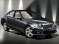 Mchezo Puzzle ya Sedan E-Class online