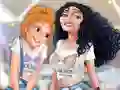 Mchezo Disney Siku ya Ununuzi Mama na Binti online