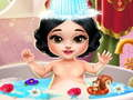 Mchezo Umwagaji wa Mtoto wa Snow White  online