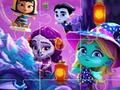 Mchezo Super Monster Halloween Puzzle online